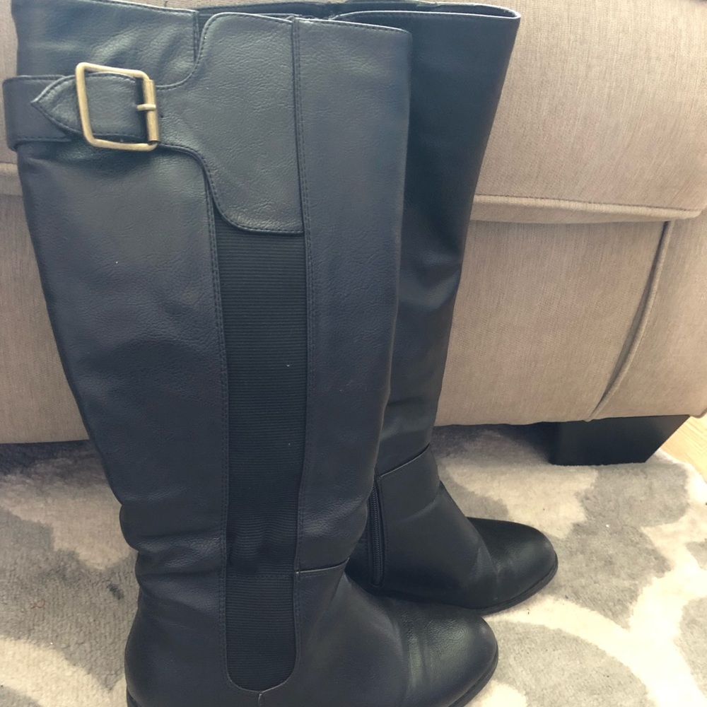 black boots